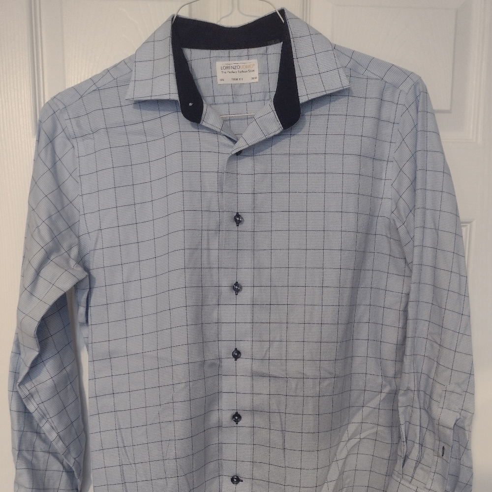 Men's light blue window pane pattern dress shirt